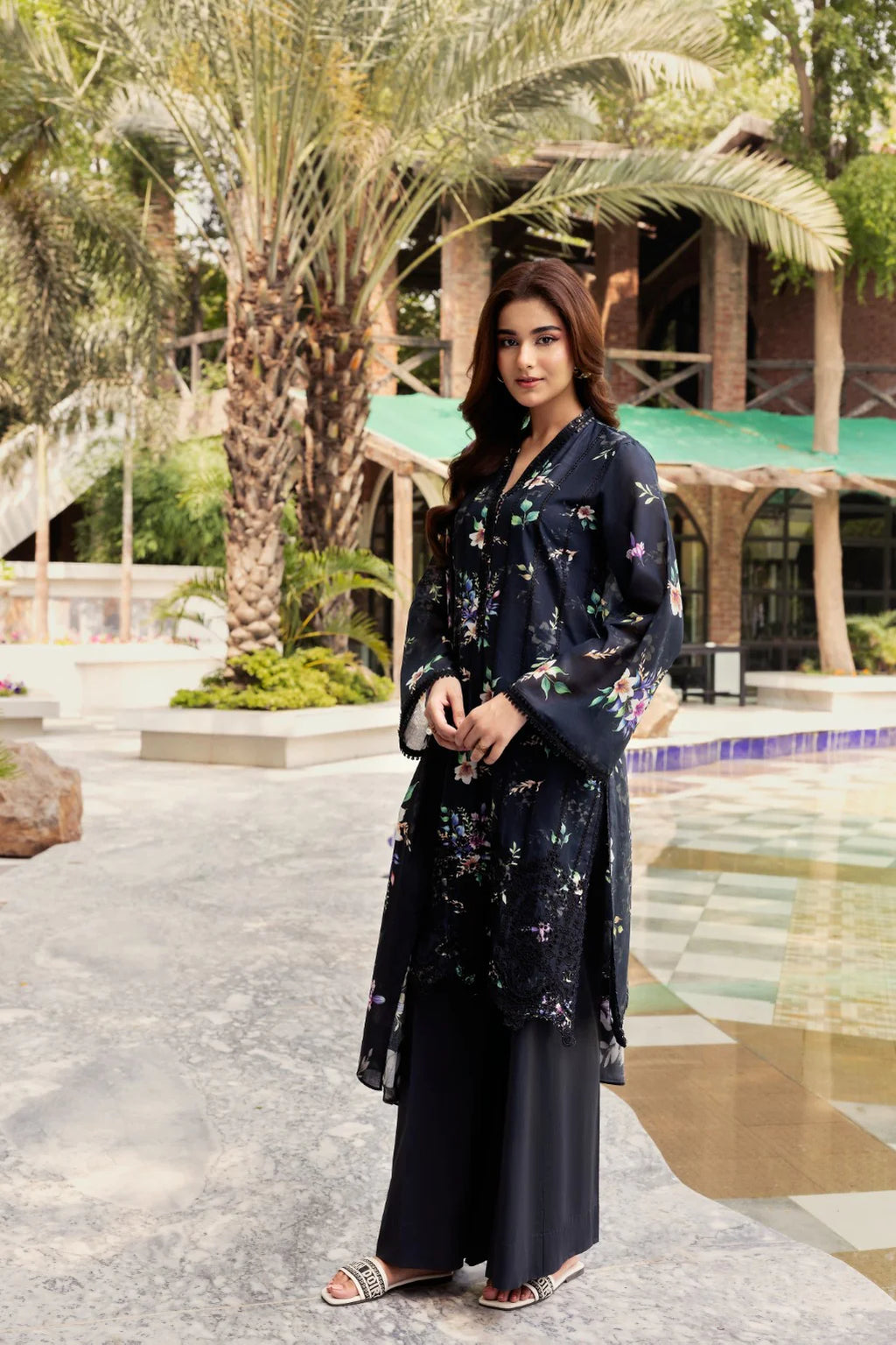 Koh-e-Noor - 5571