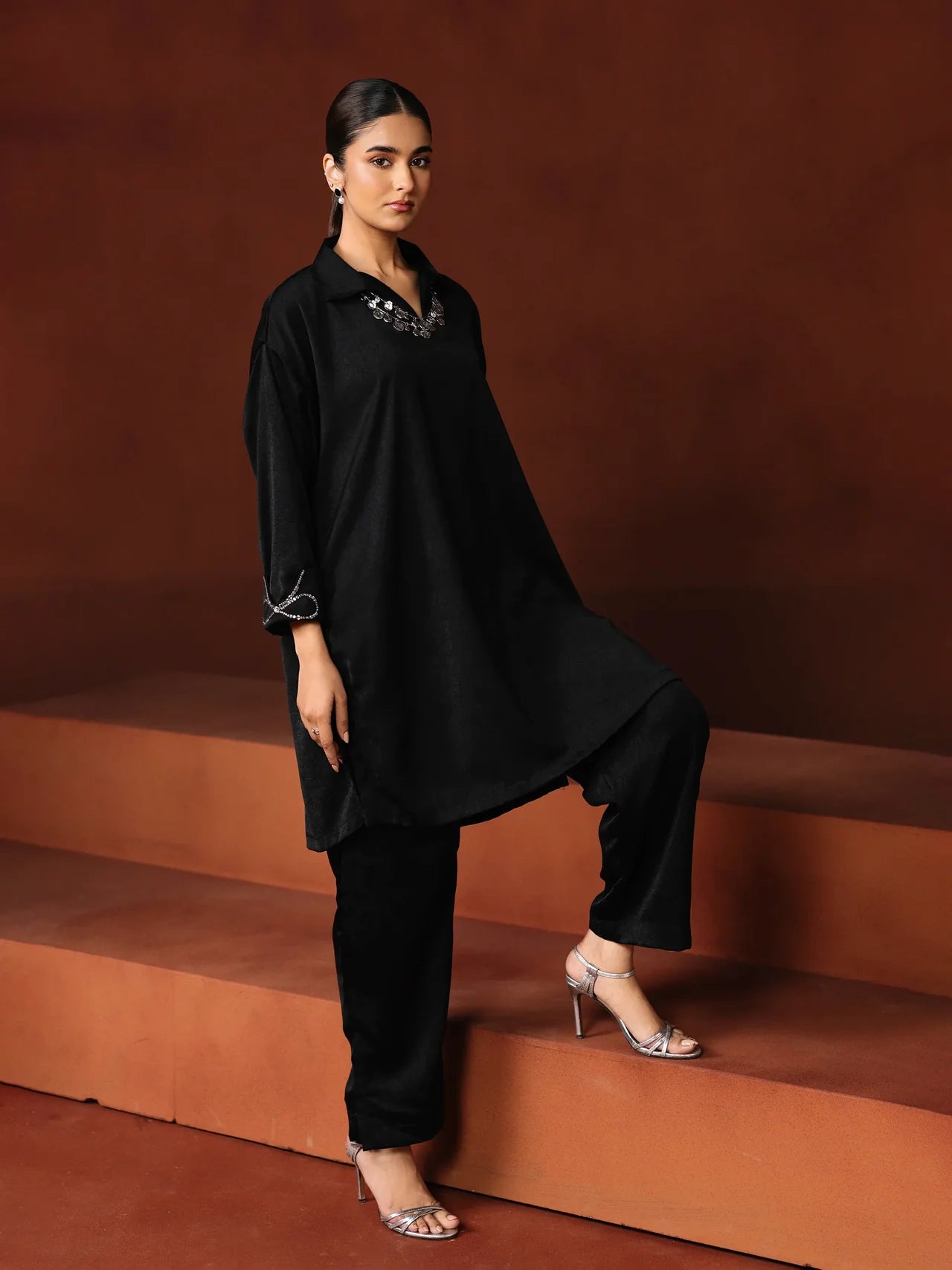 01 Pret Solid Black