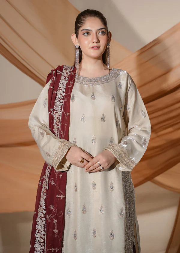 Gulnaar Maroon