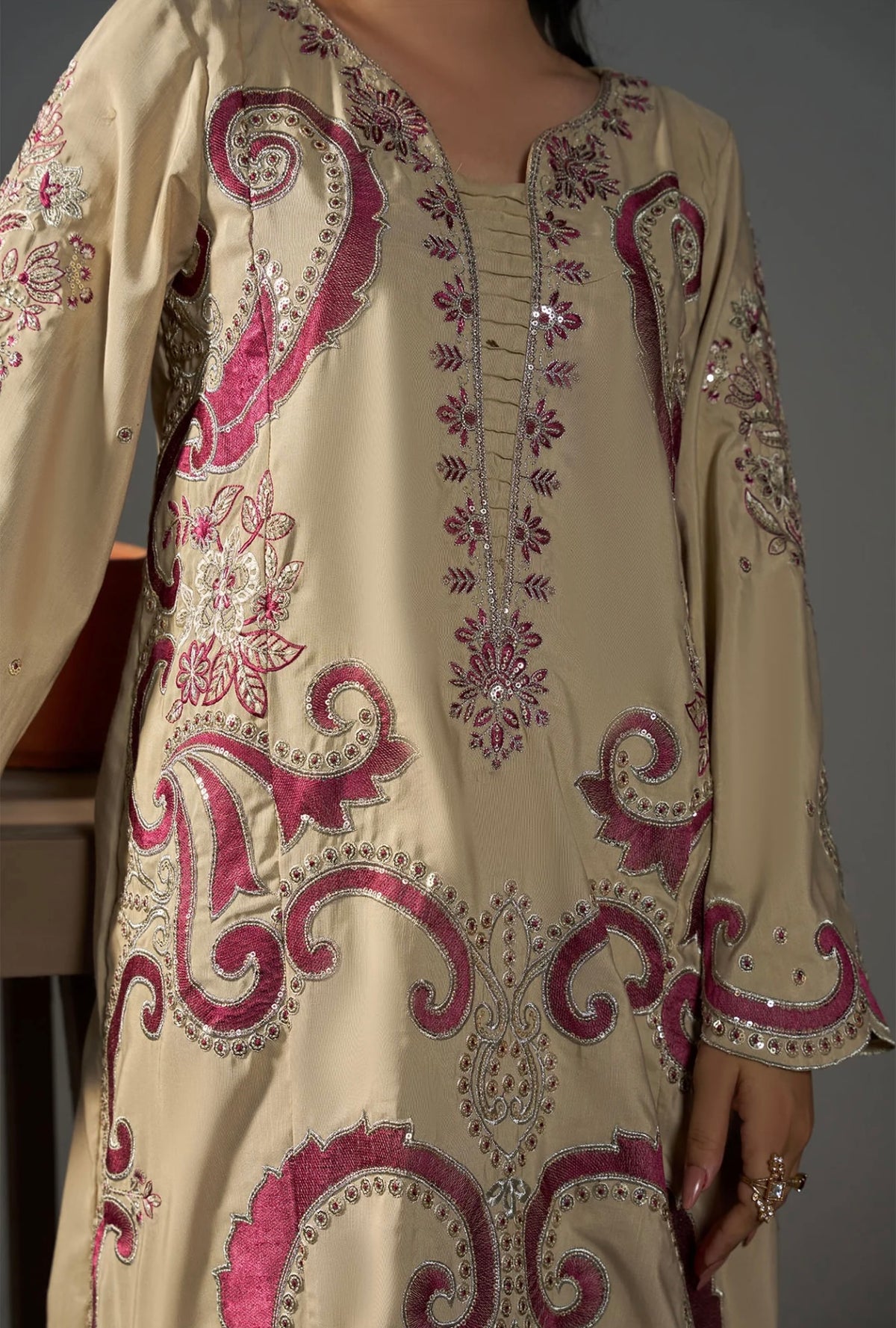 KHADAR KAFTAN EMB-584 C