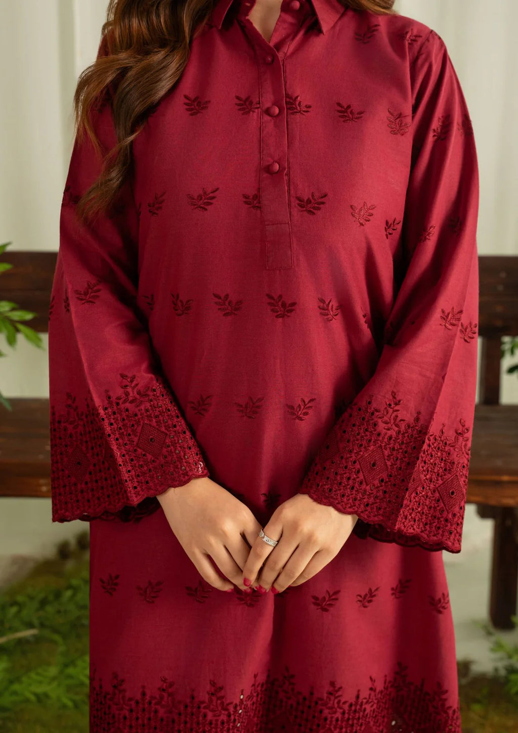 CAMBRIC MAROON