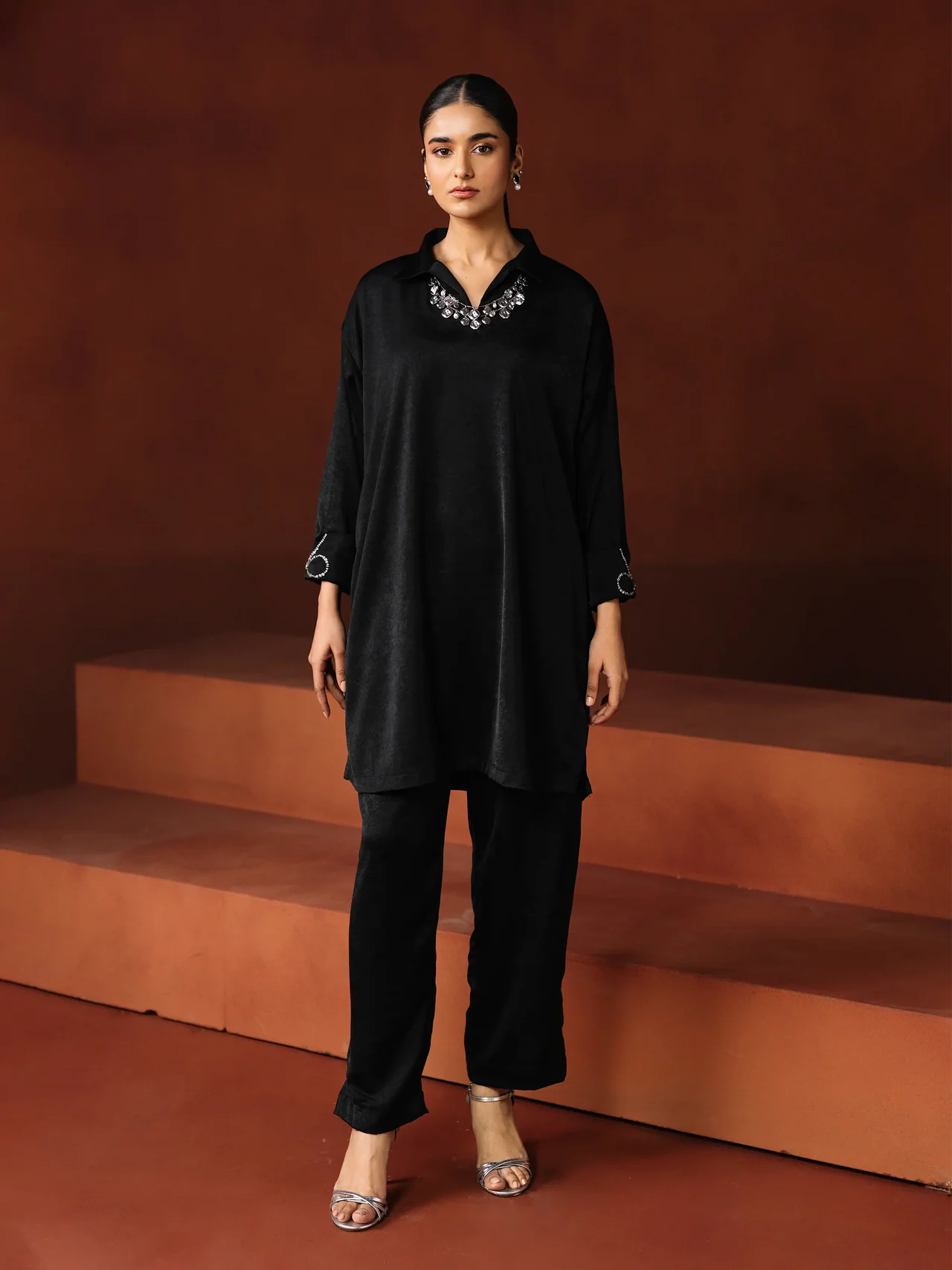 01 Pret Solid Black