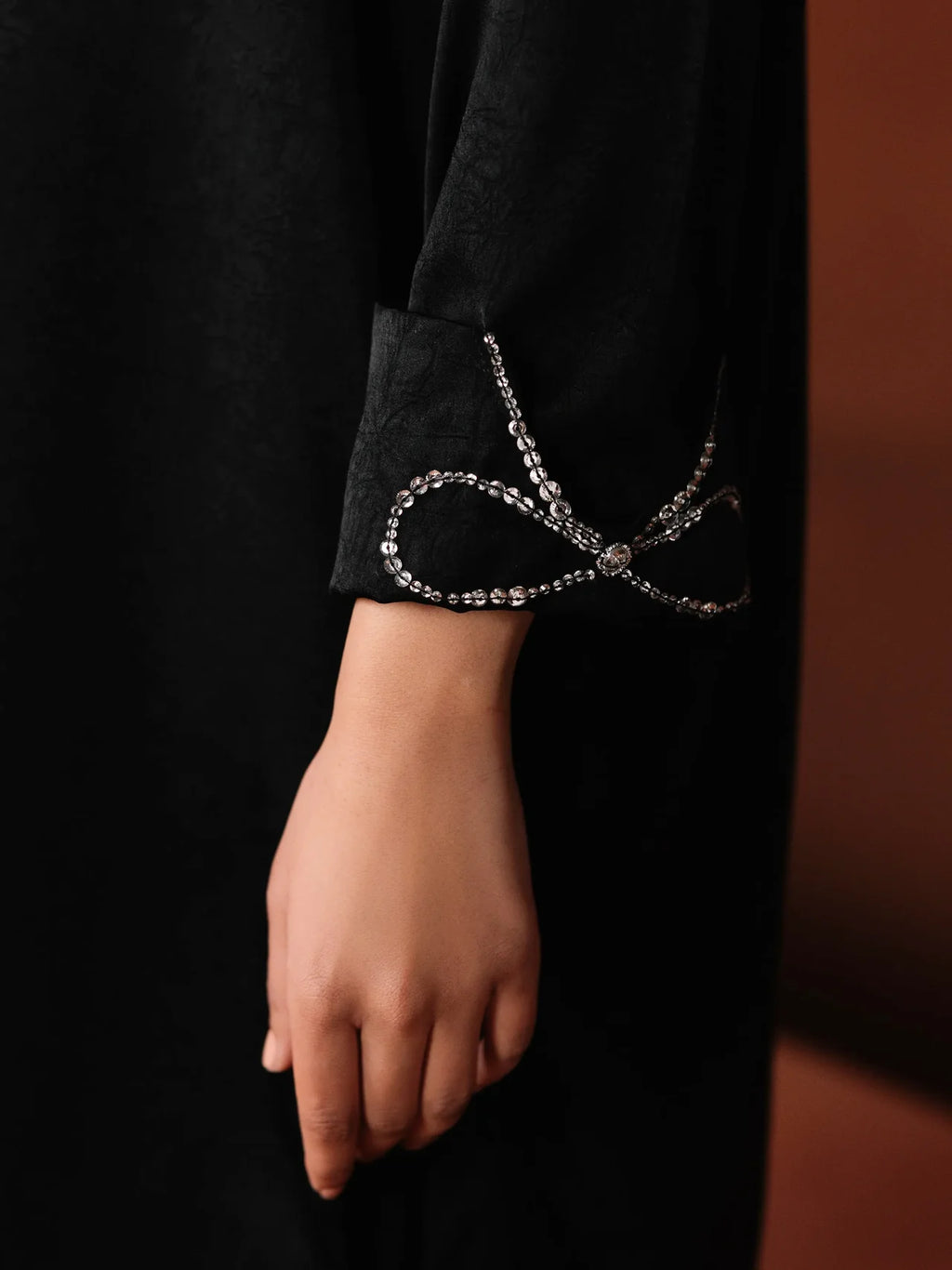 01 Pret Solid Black