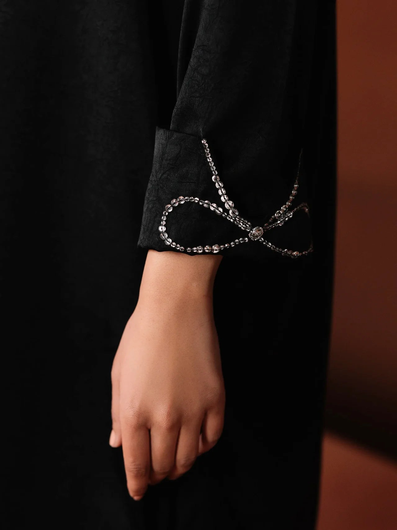 01 Pret Solid Black