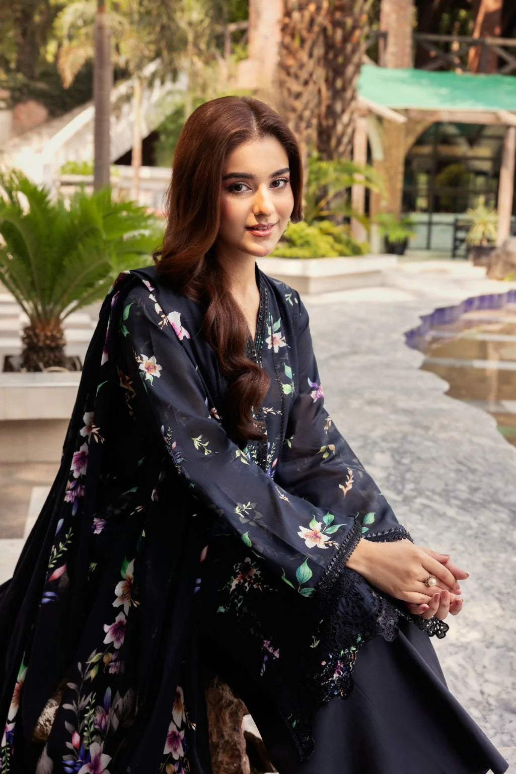 Koh-e-Noor - 5571