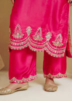 Sanofa Silken Hotpink
