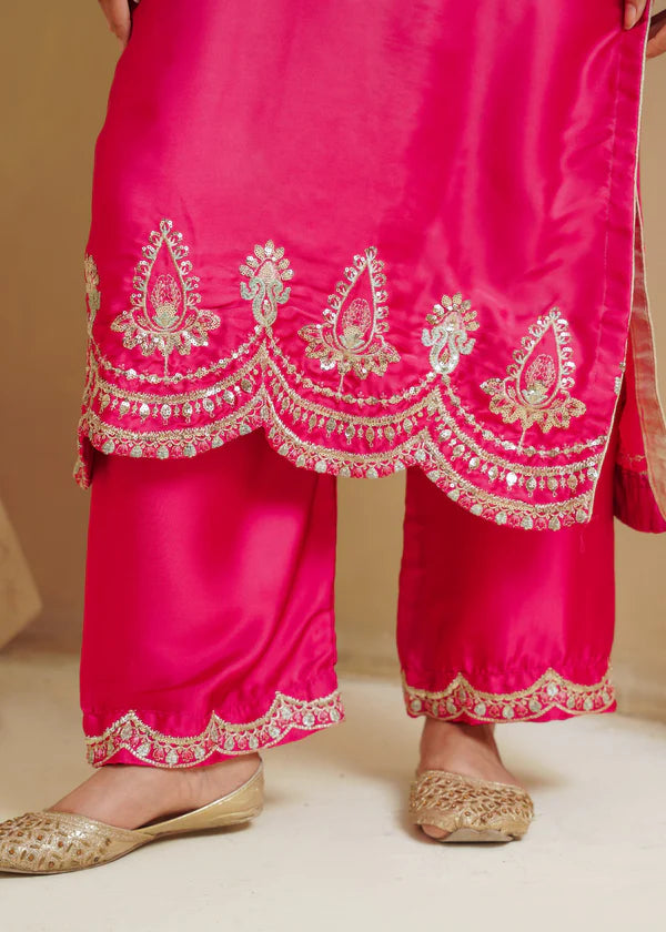 Sanofa Silken Hotpink