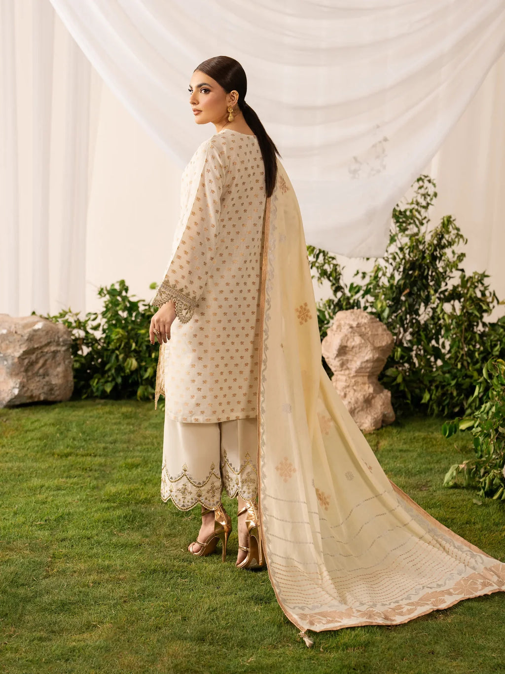 Embroidered Jacquard Suit