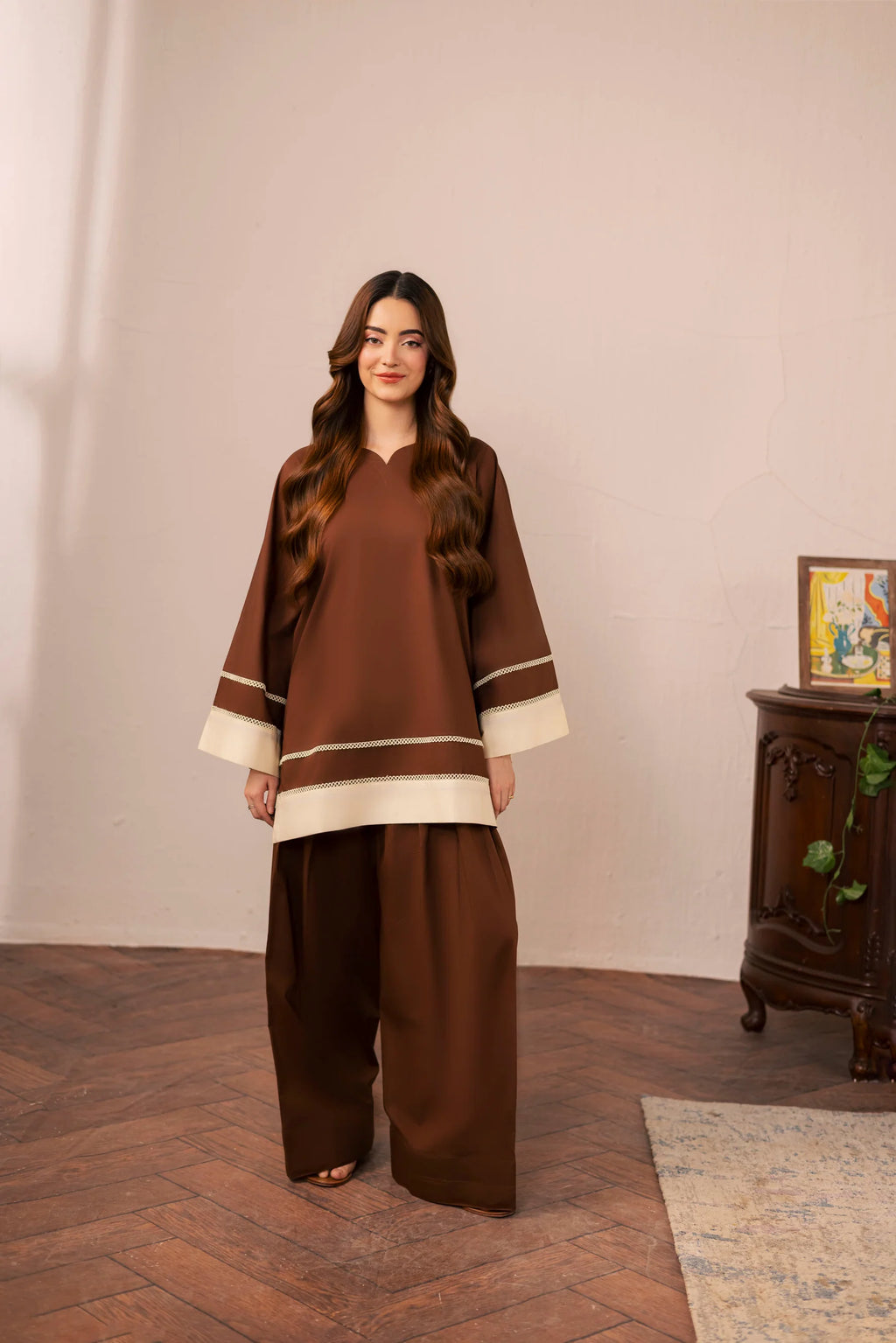 03 Dark Brown
