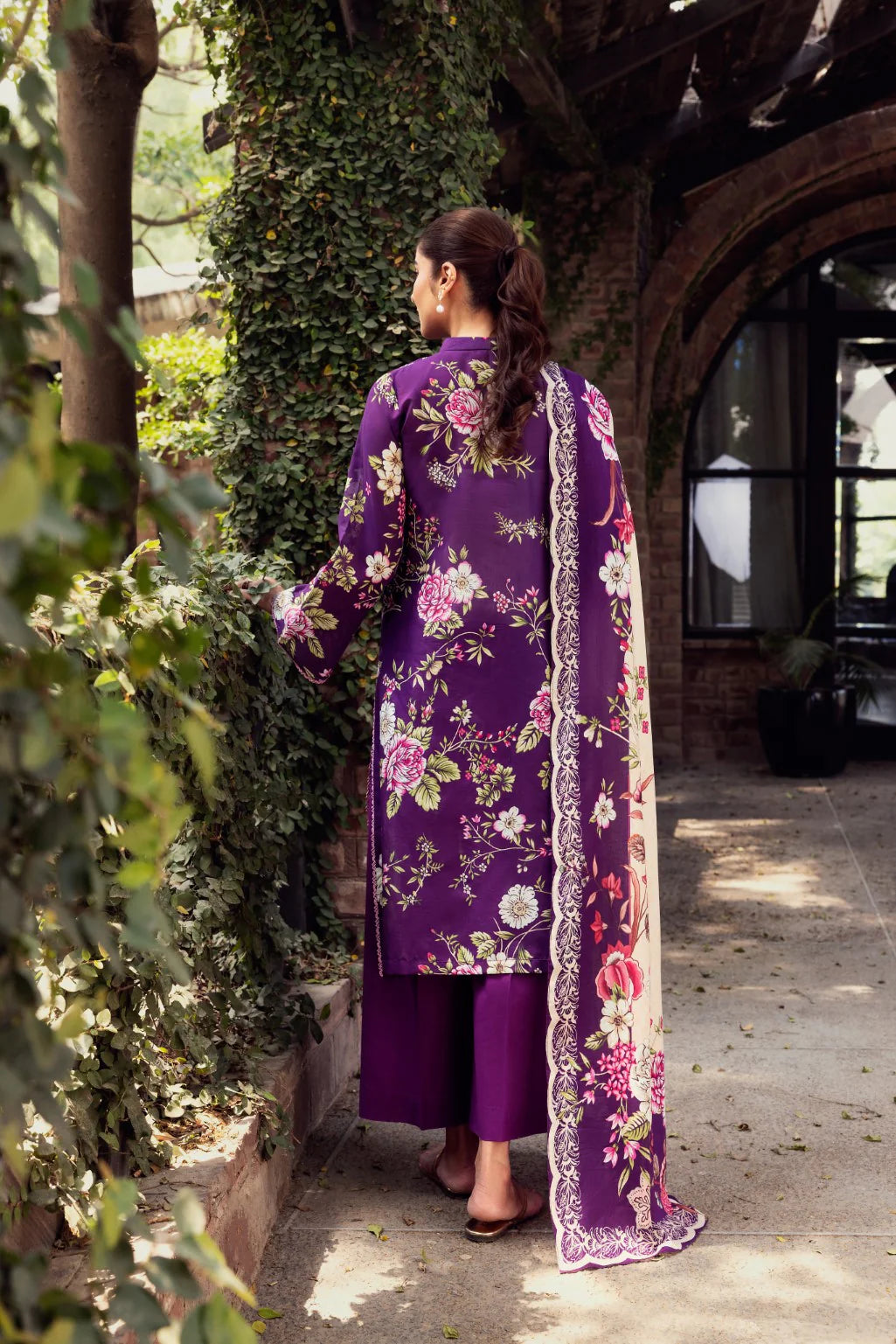 Kaasni - 5564