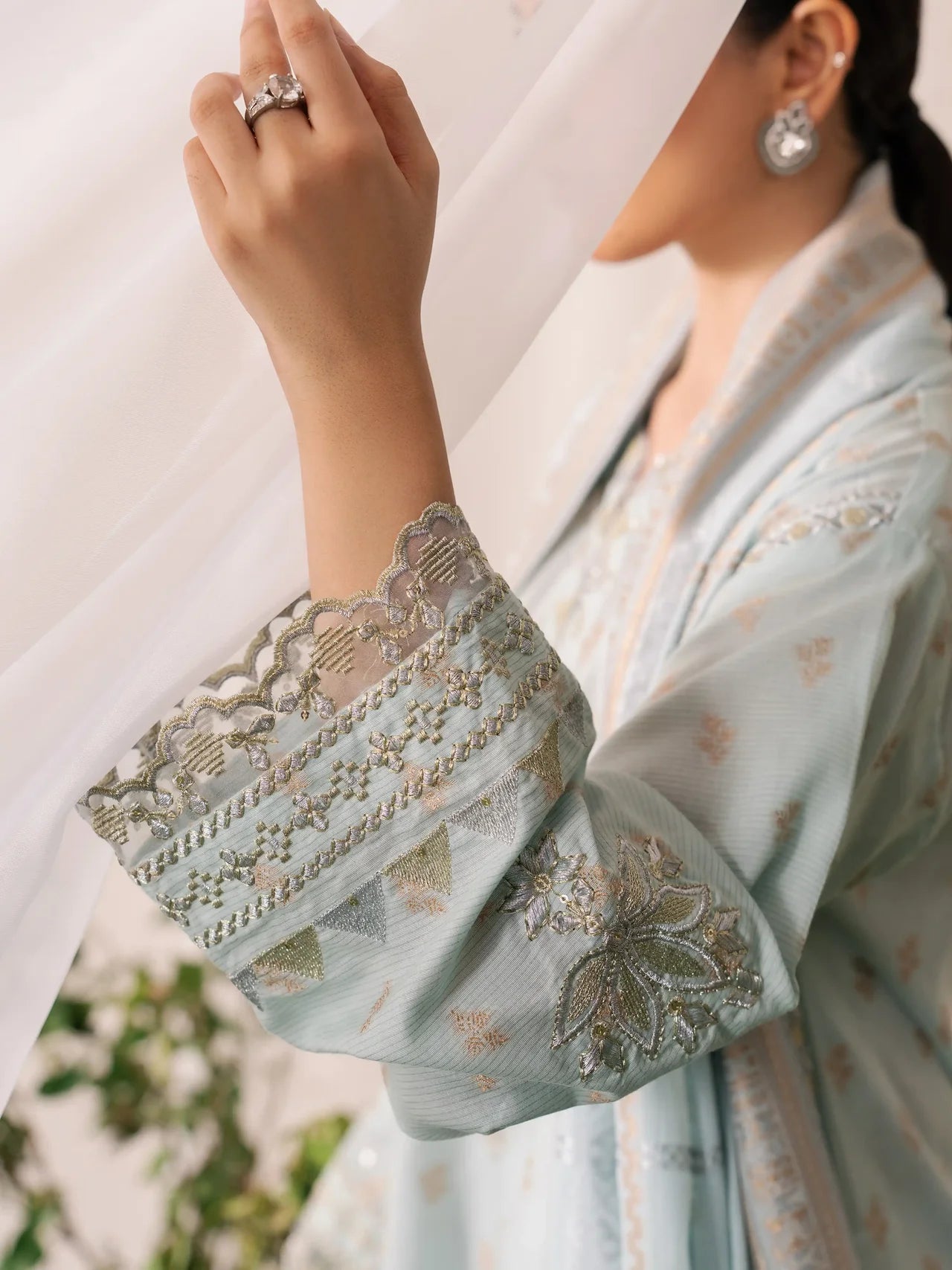 Embroidered Jacquard Suit