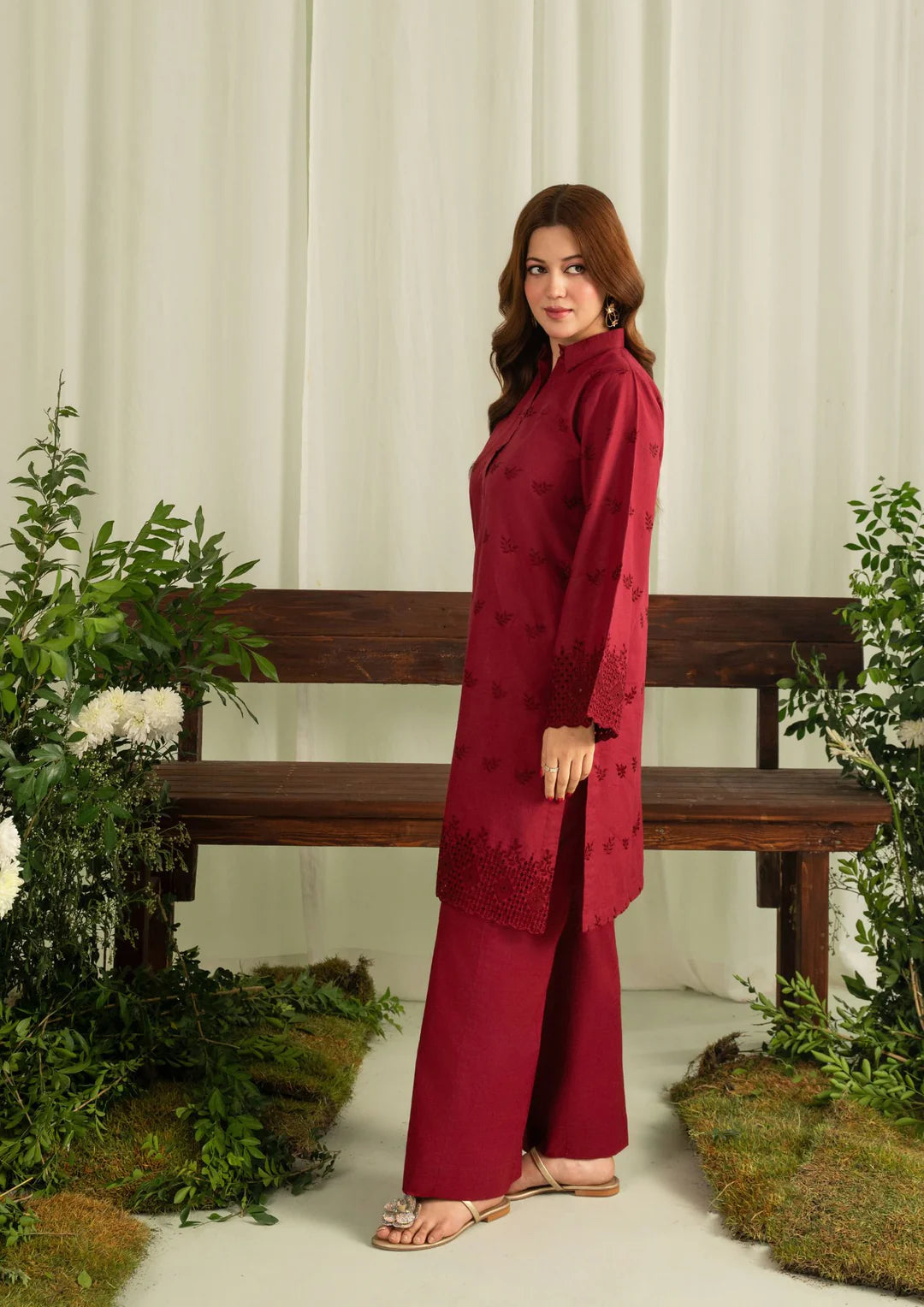CAMBRIC MAROON