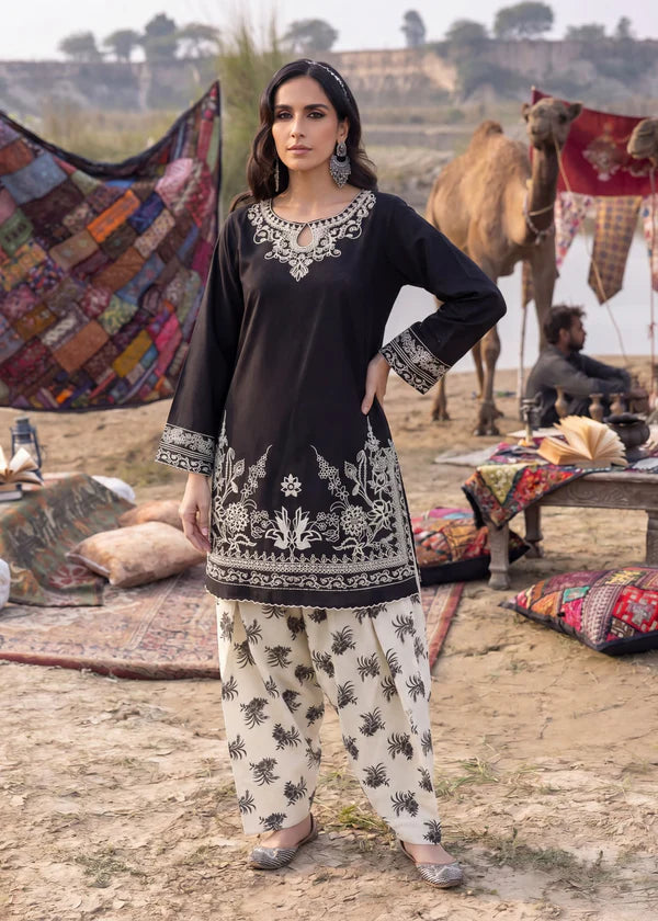 Parda e Nasheen Black