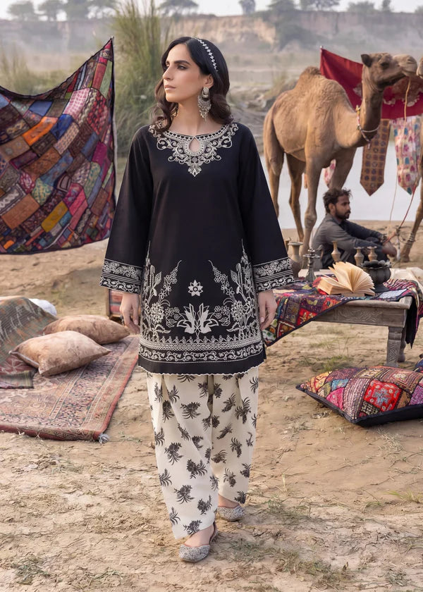 Parda e Nasheen Black