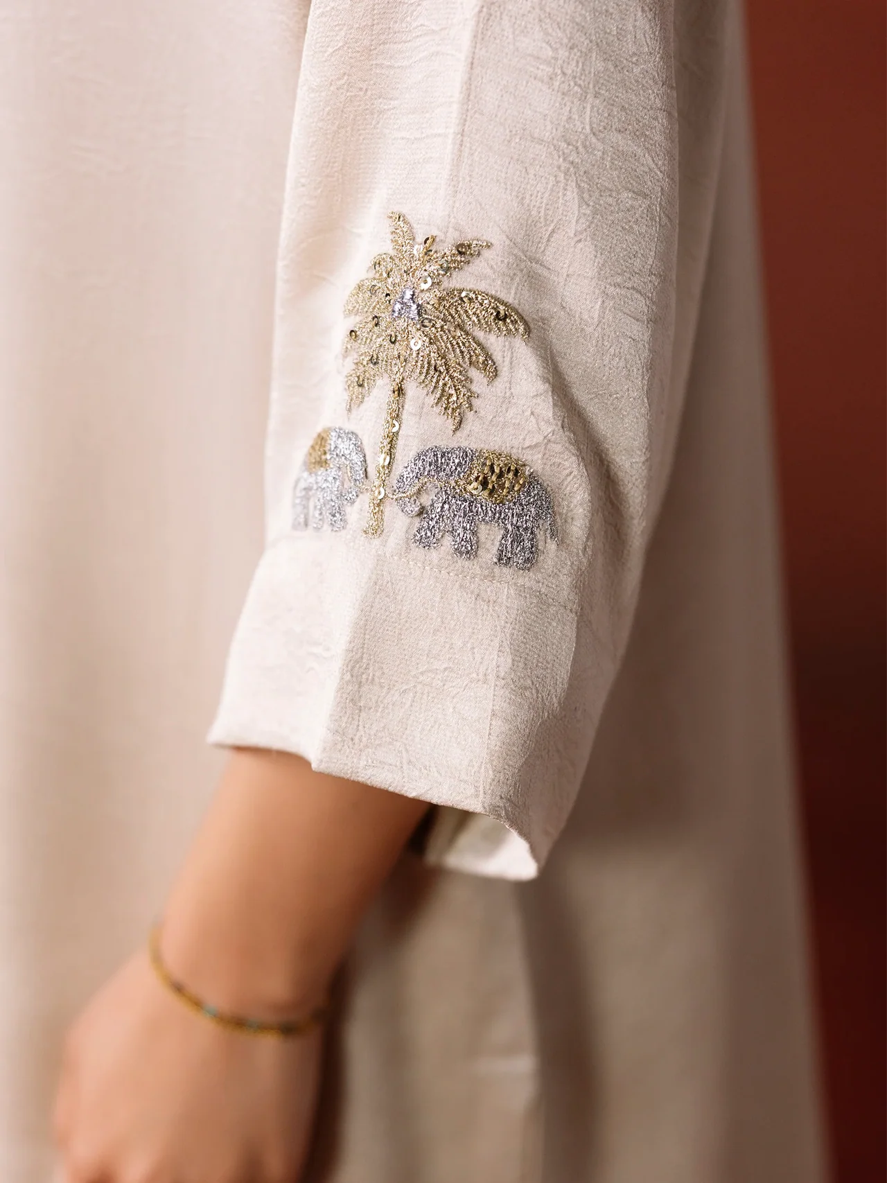 04 Pret Solid Light Beige