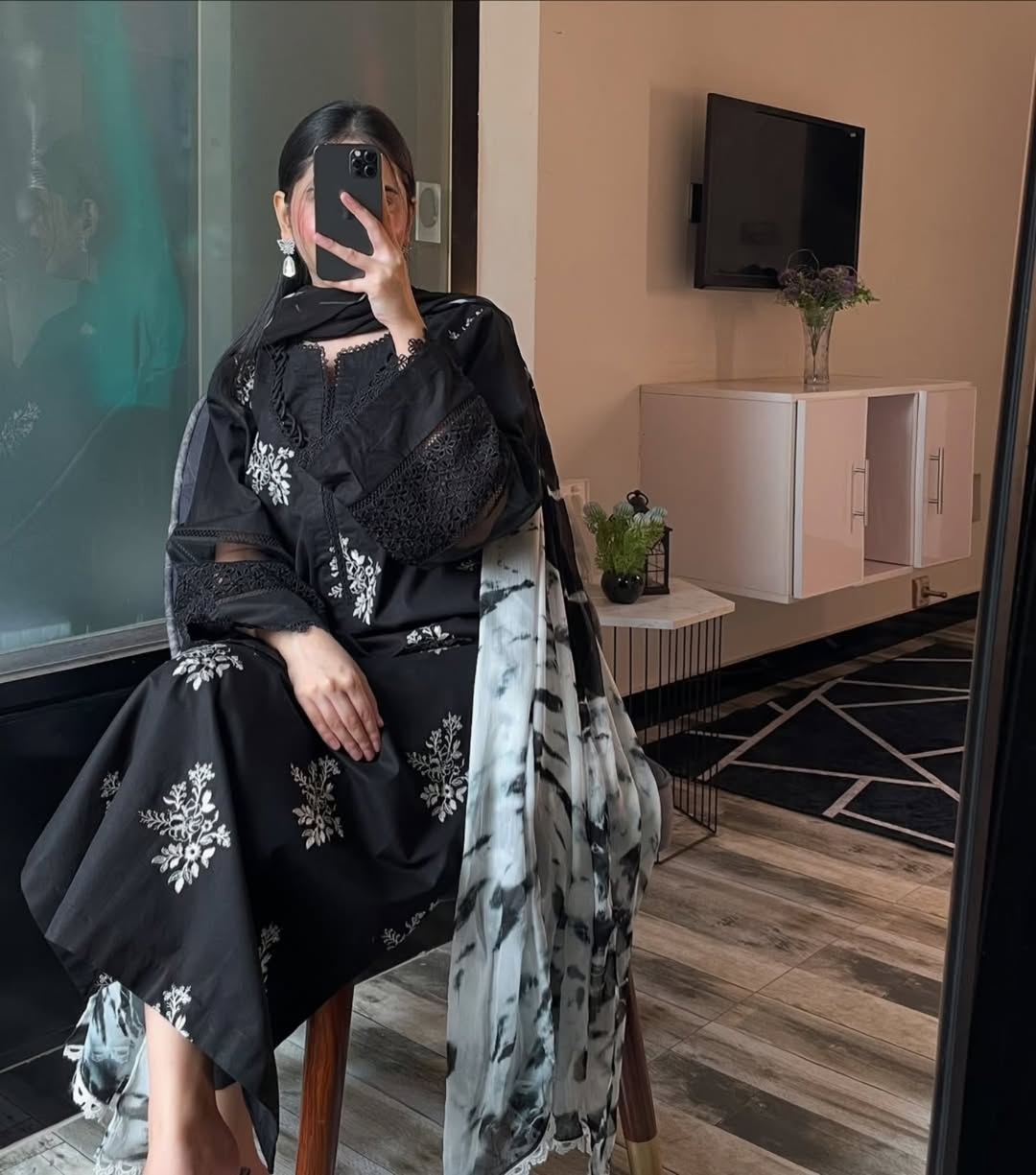 Mehr Black
