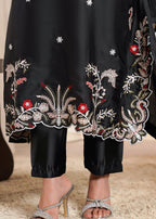 Malka Midnight kaftan