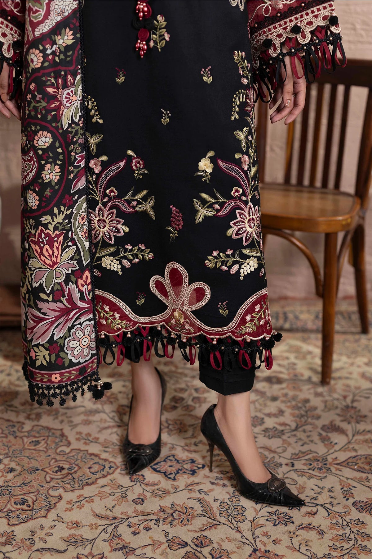 Embroidered Dhanak