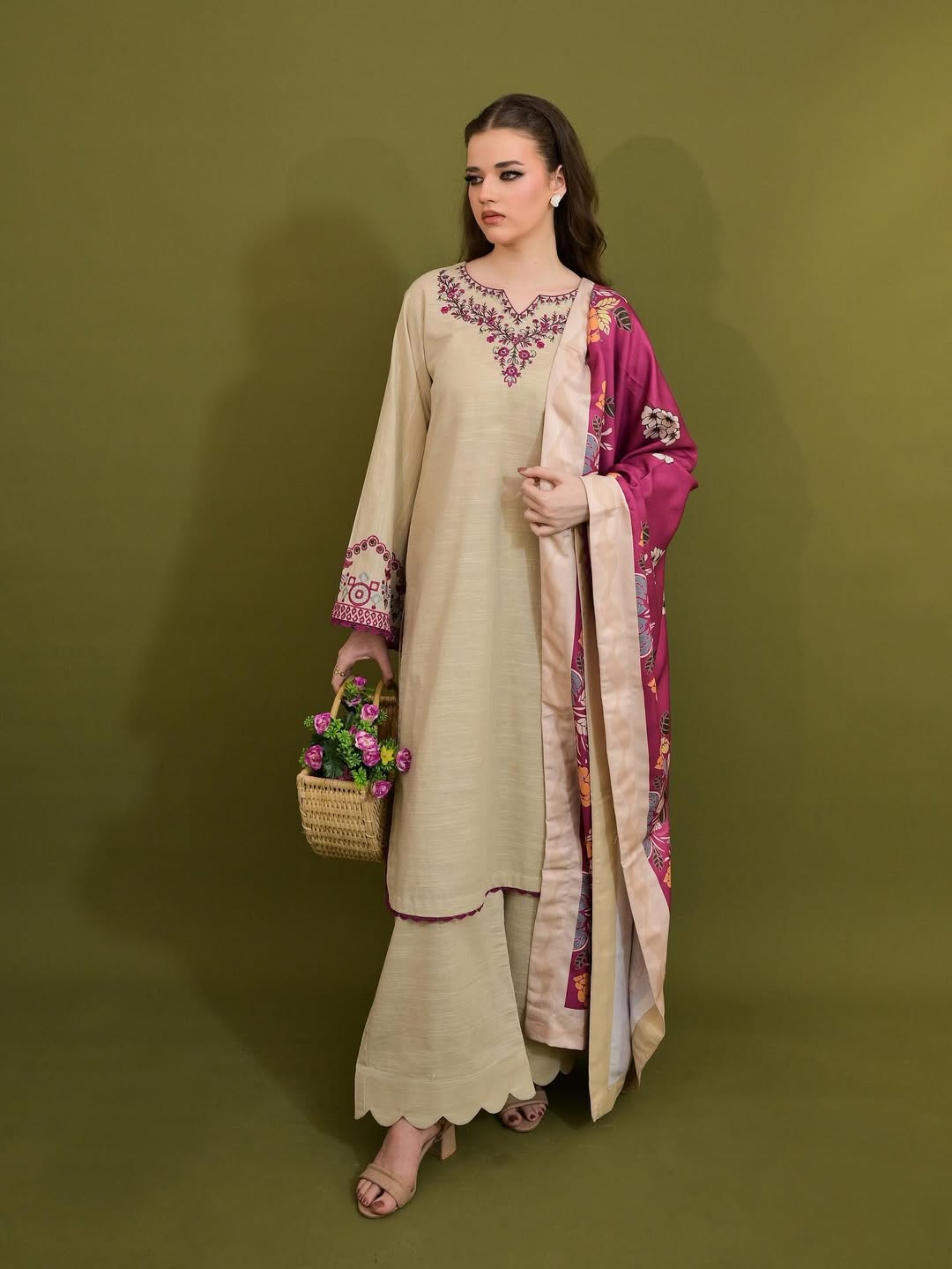 Bisque Khaddar