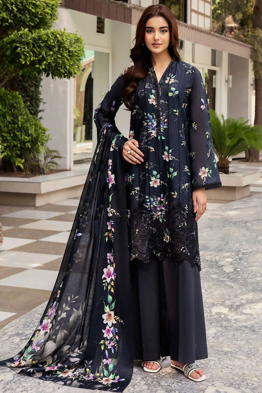 Koh-e-Noor - 5571